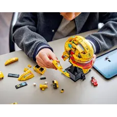 LEGO Constructor Scuderia Ferrari HP Lewis Hamilton Helmet, 4 image