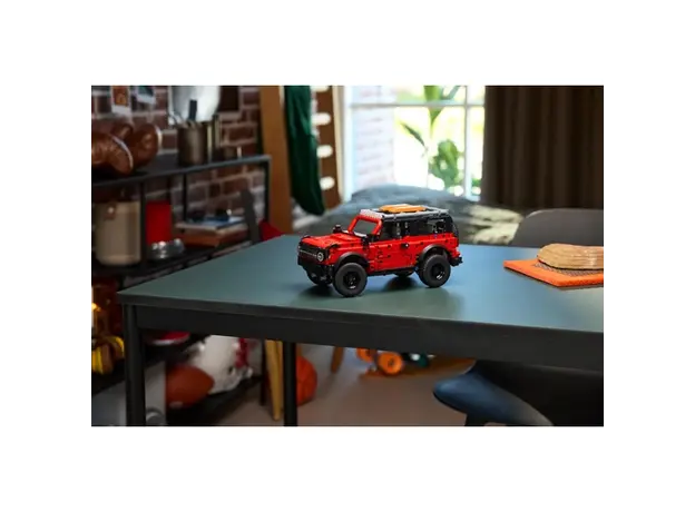 ლეგო LEGO Constructor Technic Ford Bronco, 6 image