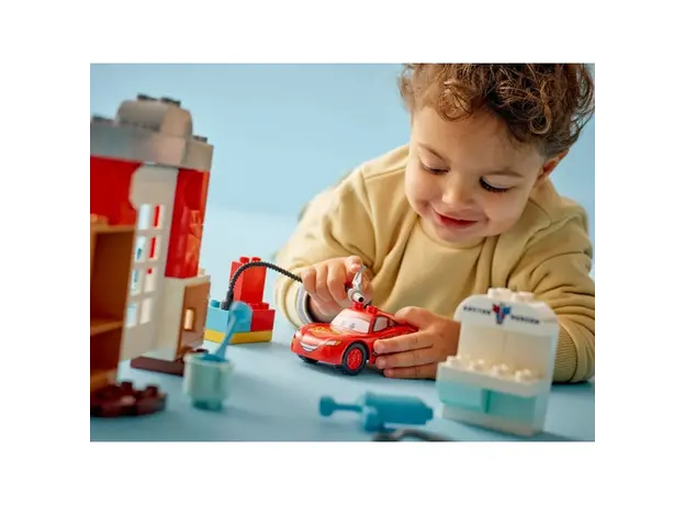 ლეგო LEGO Constructor DUPLO Disney Cars McQueen's Visit to Doc's Garage Set, 4 image