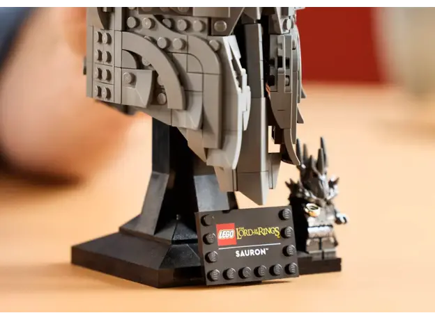 ლეგო LEGO Constructor Icons The Lord of the Rings: Sauron's Helmet, 5 image