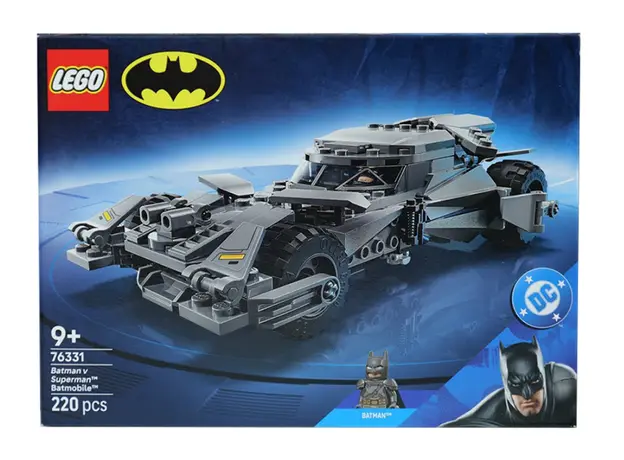 ლეგო LEGO Constructor Super Heroes Batman v Superman Batmobile
