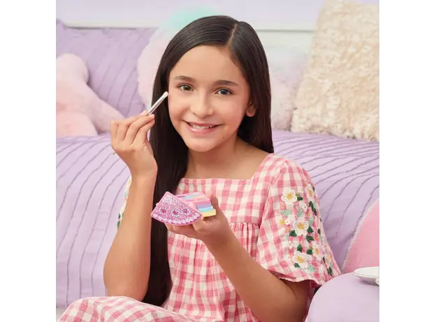 Child's Cosmetic Set Make It Real That Takes the Cake! Cosmetic Palette, 4 image