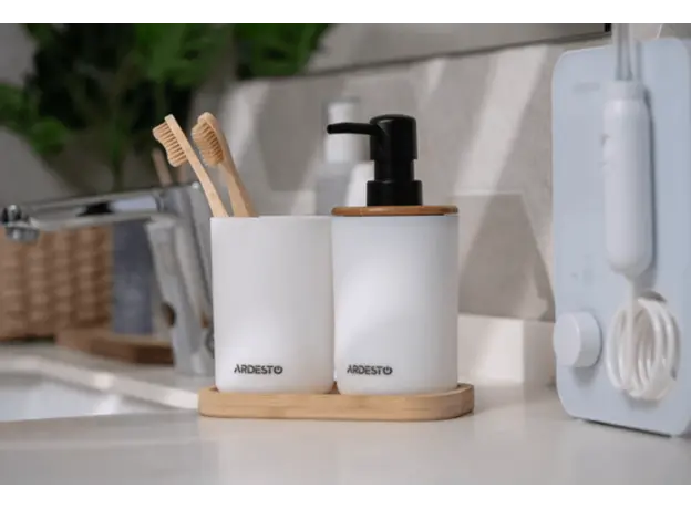Soap dispenser ARDESTO Bathroom set Minimalism 360ml, 3 items, polypropylene, bamboo, white 767637180696, 3 image