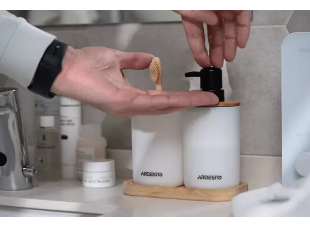 Soap dispenser ARDESTO Bathroom set Minimalism 360ml, 3 items, polypropylene, bamboo, white 767637180696, 4 image