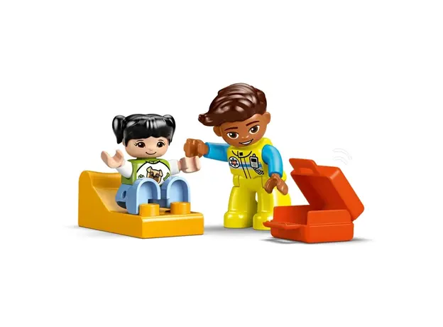 Lego LEGO Constructor DUPLO Classic Ambulance with Driver, 3 image